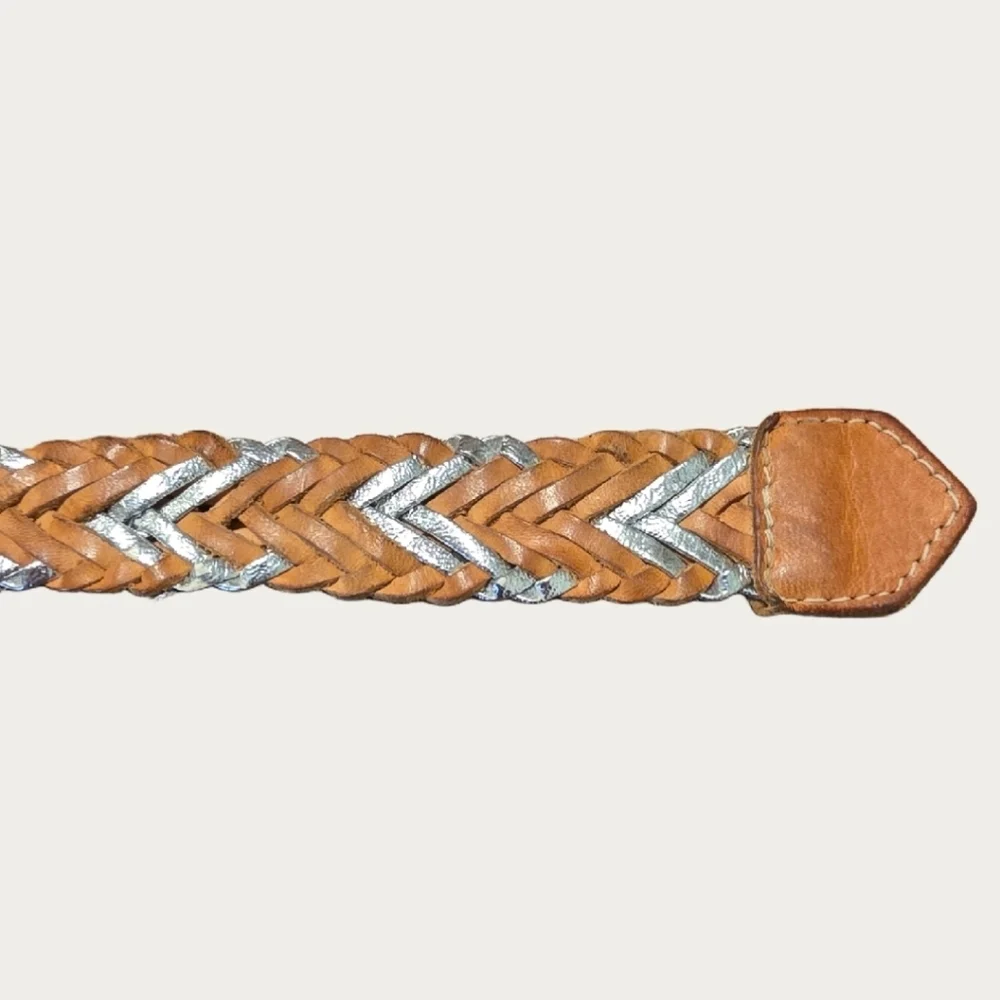 Vintage Liz Claiborne Woven Tan & Silver Leather Belt with Silver Tone Buckle M